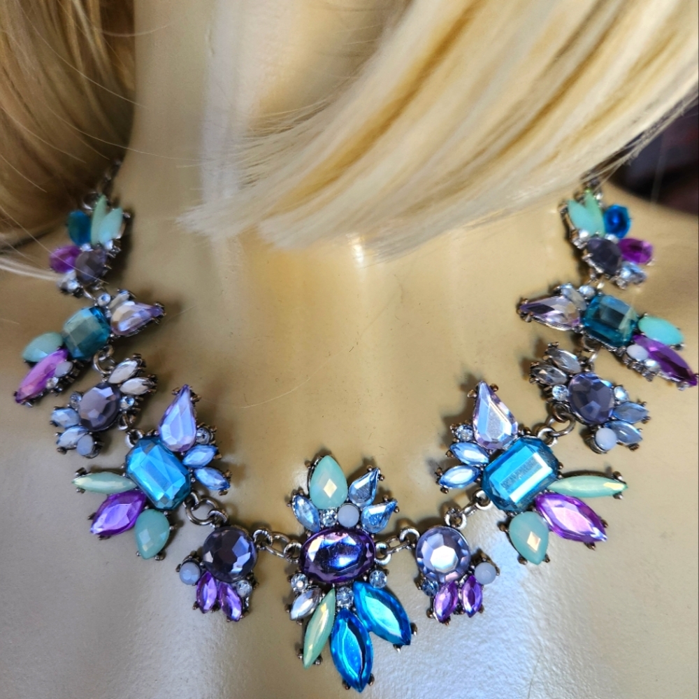 New Womens Bib Necklace Multi Colored Statement